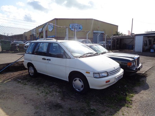 1994 Nissan Prairie