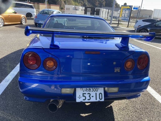 1998 Nissan Skyline - 7
