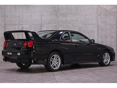 1998 Nissan Skyline - 6