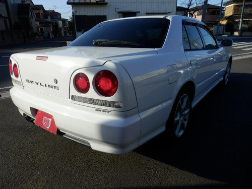1999 Nissan Skyline - 2