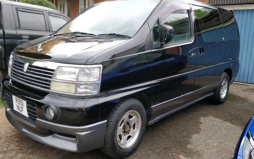 1998 Nissan Elgrand (picture 1 of 10)