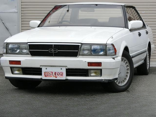 1988 Nissan Gloria
