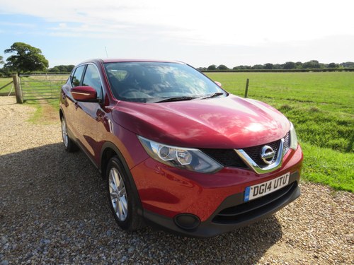 2014 (14) Nissan Qashqai 1.2 DiG-T VISIA 5 DOOR VERKAUFT