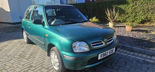 2000 Nissan Micra
