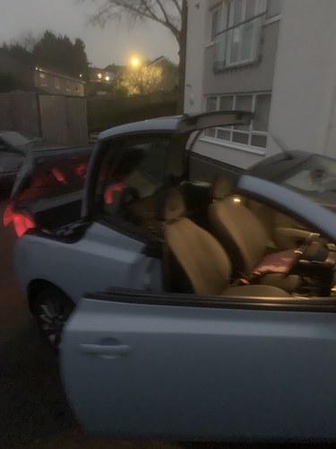 My Daughters - Nissan Micra 1.6i Convertible + Mot August