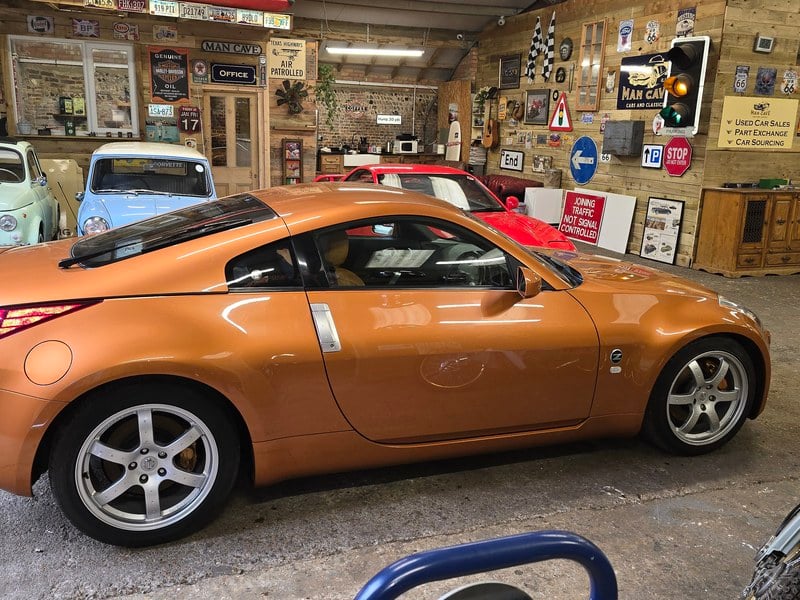 Nissan 350Z - GT Pack. /