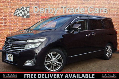 2011 NISSAN ELGRAND 2.5L A vendre