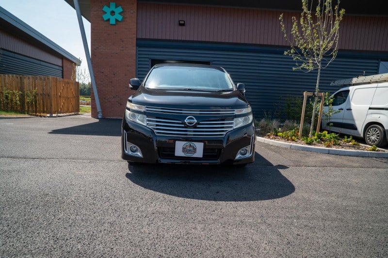 2011 Nissan Elgrand - 2 2011 Nissan Elgrand - 2