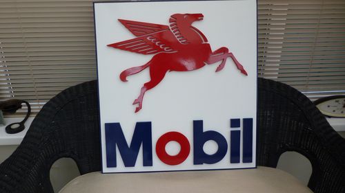 Picture of Mobil  Sign - For Sale
