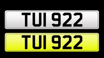 TUI 922 Private Registration ideal for Bentley