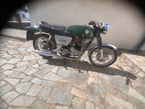 1968 Norton Villiers commando 750