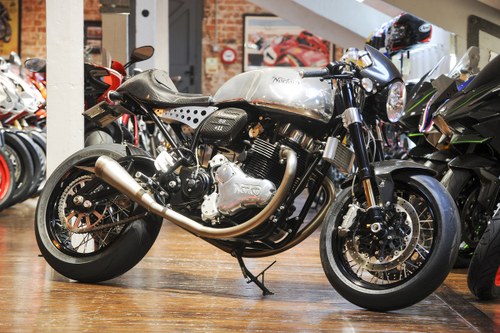 2015 Norton Dominator SS Number #11 of only 200 Produced In vendita