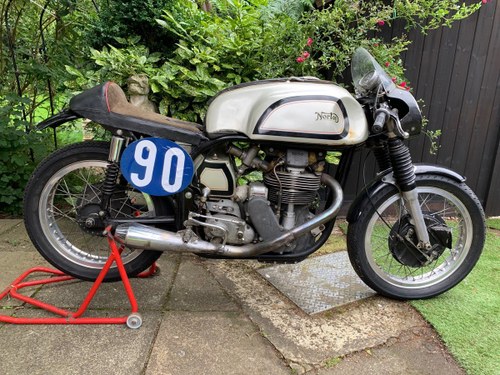 A 1956 Manx Norton 350 - 11/11/2020 Till salu på auktion
