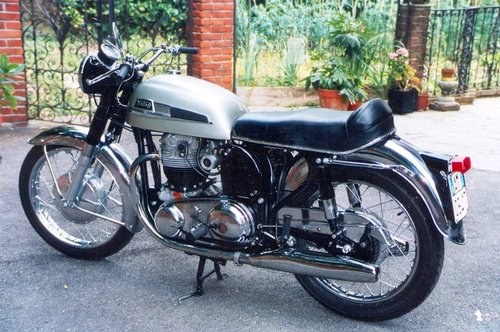 1965 Norton 650 SS featherbed For Sale