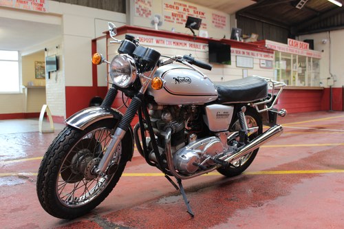 Norton Commando Mk3 1977 - To be auctioned 30-07-21 For Sale by Auction