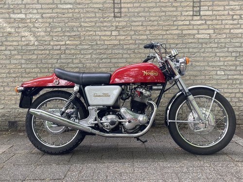 1971 Norton Commando Long Range Fastback In vendita