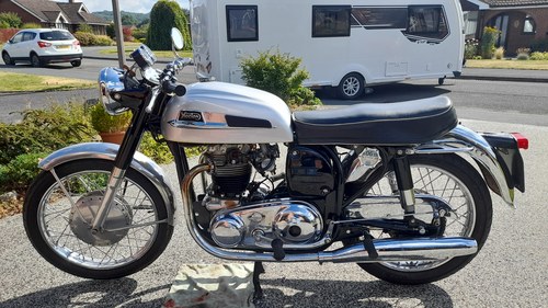 1966 Norton 650ss Dominator NOW SOLD