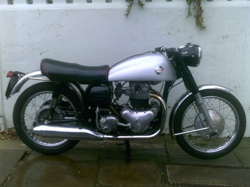 1957 NORTON DOMINATOR 99 WIDELINE SOLD