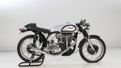 Norton Manx 500cc Model 30 Racing Motorcycle Replica