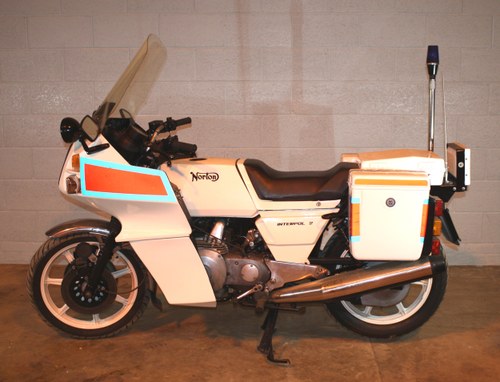 A 1986 Norton 588cc Police motorcycle Zu verkaufen durch Auktion