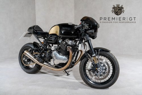 2018 Norton Dominator SS PHANTOM. ONE OF A KIND BUILD. MONOBLOCK In vendita