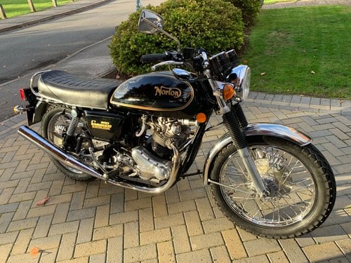 1976 Norton Commando 850