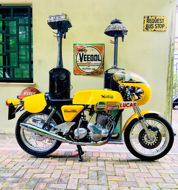 1972 Norton Commando 750 - 1 1972 Norton Commando 750 - 1