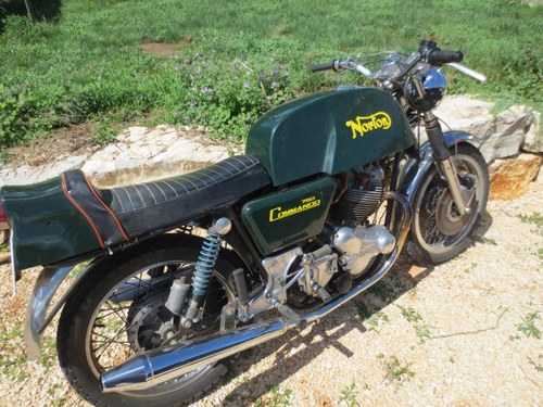 NORTON Commando 750 - 1971 A vendre