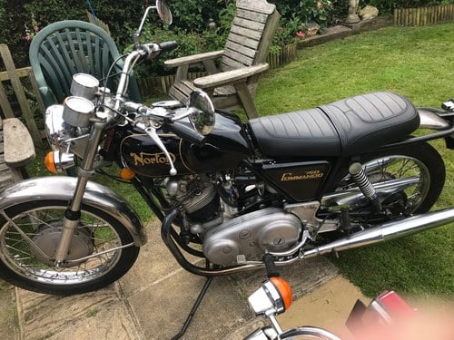 1972 Norton Commando 750
