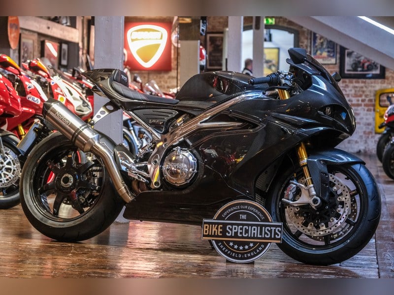Norton V4 SV *Carbon*