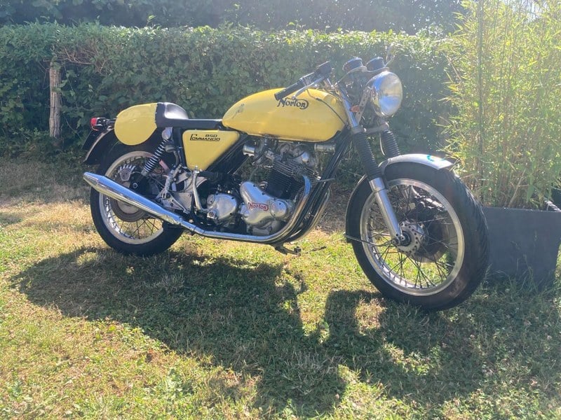 1976 Norton Commando 850 - 1 1976 Norton Commando 850 - 1