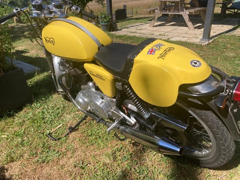 1976 Norton Commando 850 - 2 1976 Norton Commando 850 - 2