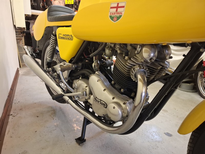 1972 Norton Commando 750 - 2 1972 Norton Commando 750 - 2