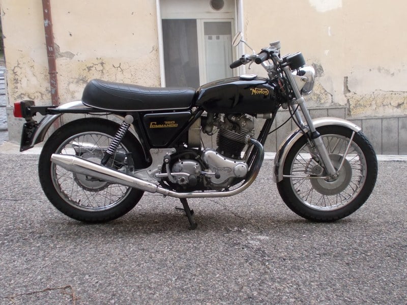 1974 Norton Commando 750 - 1 1974 Norton Commando 750 - 1