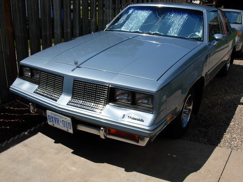 1985 oldsmobile cutlass salon 2 dr For Sale