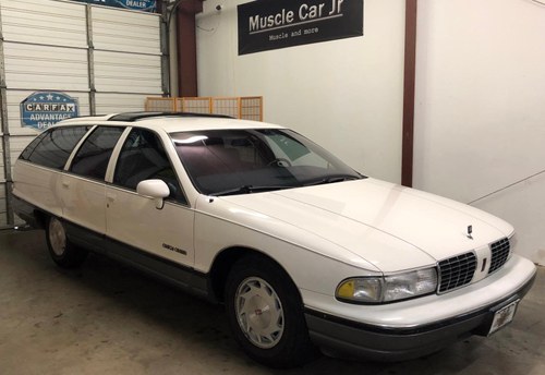 1992 Oldsmobile 98 Custom Cruiser Station Wagon VENDIDO