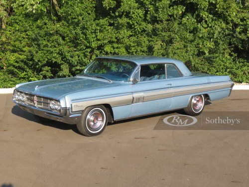 1962 Oldsmobile Starfire  For Sale by Auction