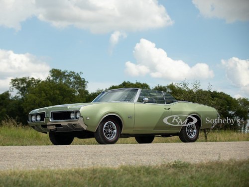 1969 Oldsmobile Cutlass 442 Convertible  For Sale by Auction
