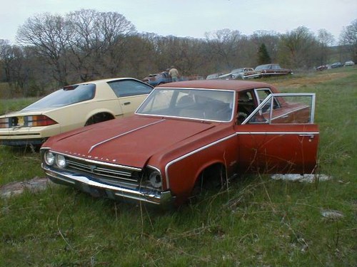 Parting Out: 1964 Oldsmobile F85 4dr Sedan For Sale