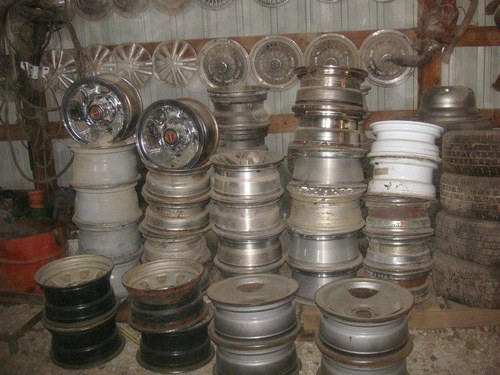 For Sale: 1960's thru 1980's aluminum wheels (all makes) In vendita