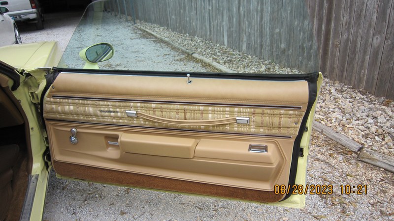 1977 Oldsmobile Cutlass - 4