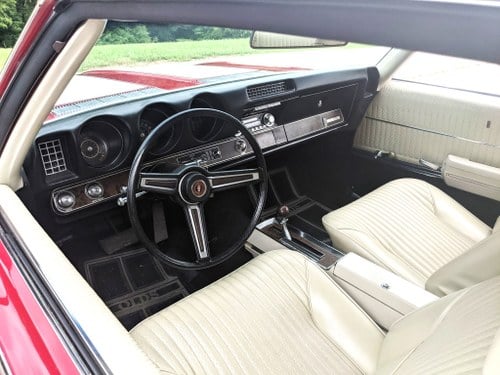 1969 Oldsmobile Cutlass - 2