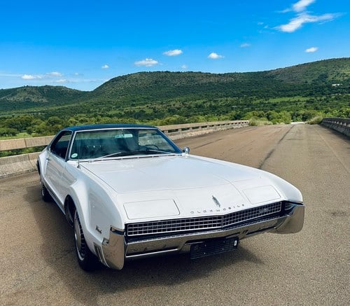 1967 Oldsmobile Toronado