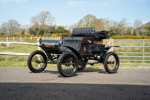 1902 Oldsmobile Curved Dash Runabout Model R SOLD