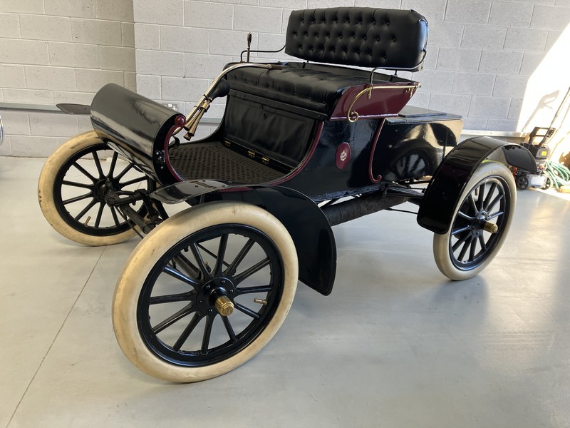 1904 Oldsmobile Curved Dash - 2 1904 Oldsmobile Curved Dash - 2