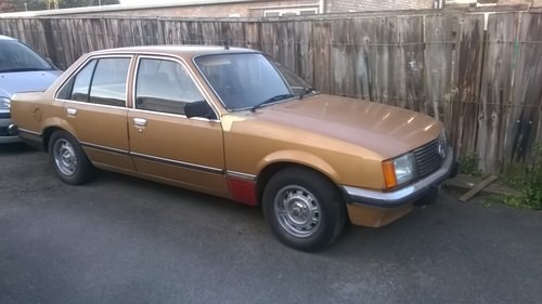1980 Opel record 2.0 berlina auto restoration project In vendita