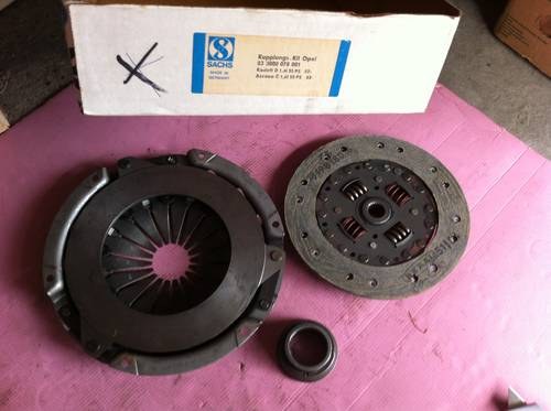 Clutch Kit SACHS for OPEL / VAUXHALL (1982-1991) In vendita