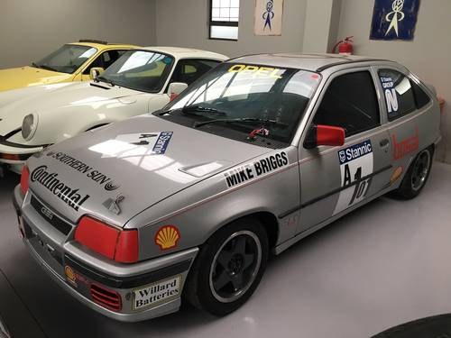 1990 Ex-works Championship winning car In vendita