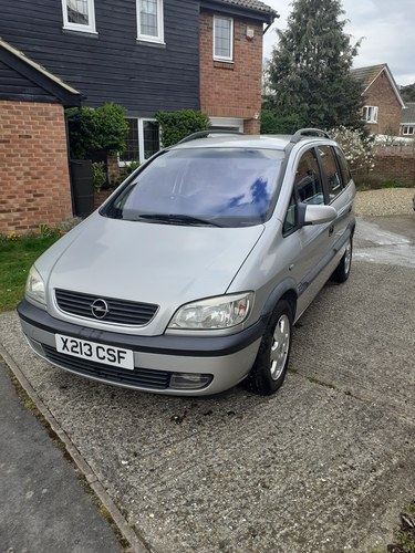 2000 Opel Zafira 2.0 DTL 1 owner For Sale