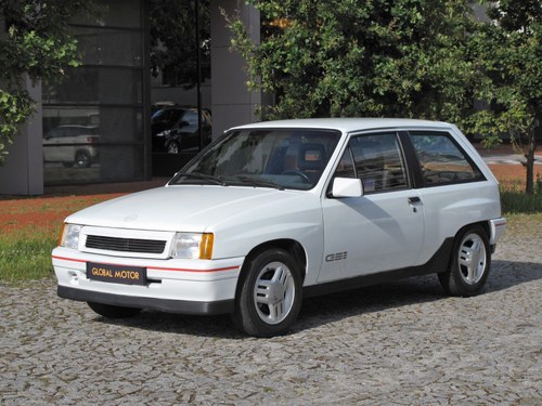 1988 Opel Corsa GSI | Vauxhall Nova GTE A vendre